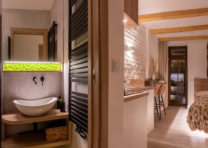 White Wolf Boutique Apartmanhotel